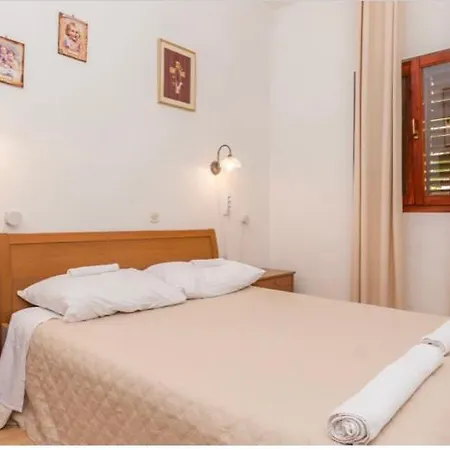 Holiday home Kuca Za Odmor