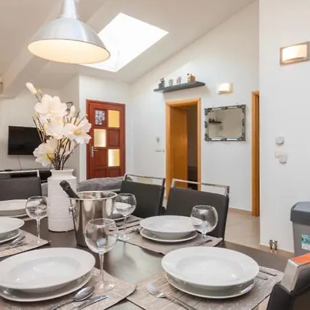 Holiday home Kuca Za Odmor